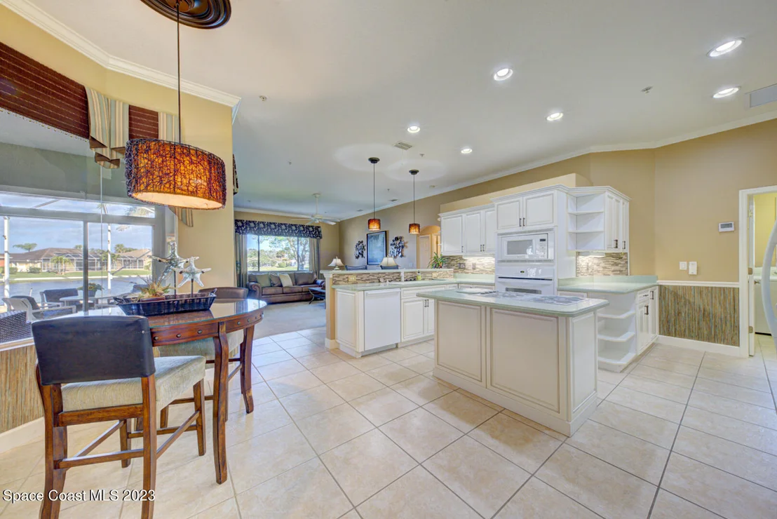 Photo of 2614 Canterbury Circle