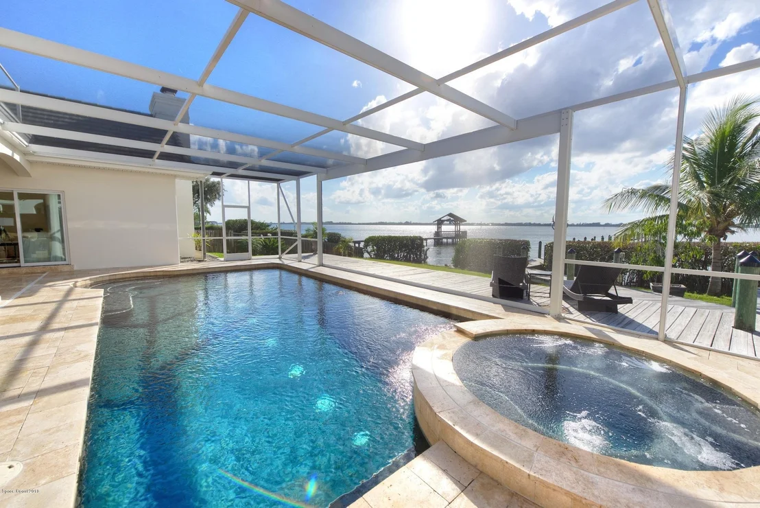 Photo of 538 Lanternback Island Drive