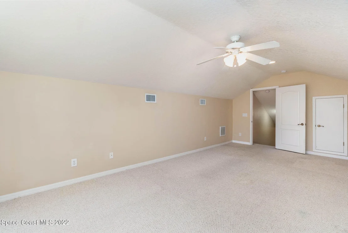 Photo of 1561 Whitman Drive