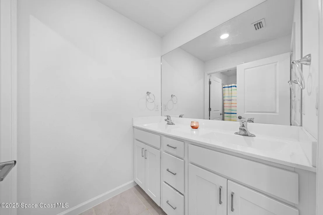Photo of 1865 Diablo Circle SW