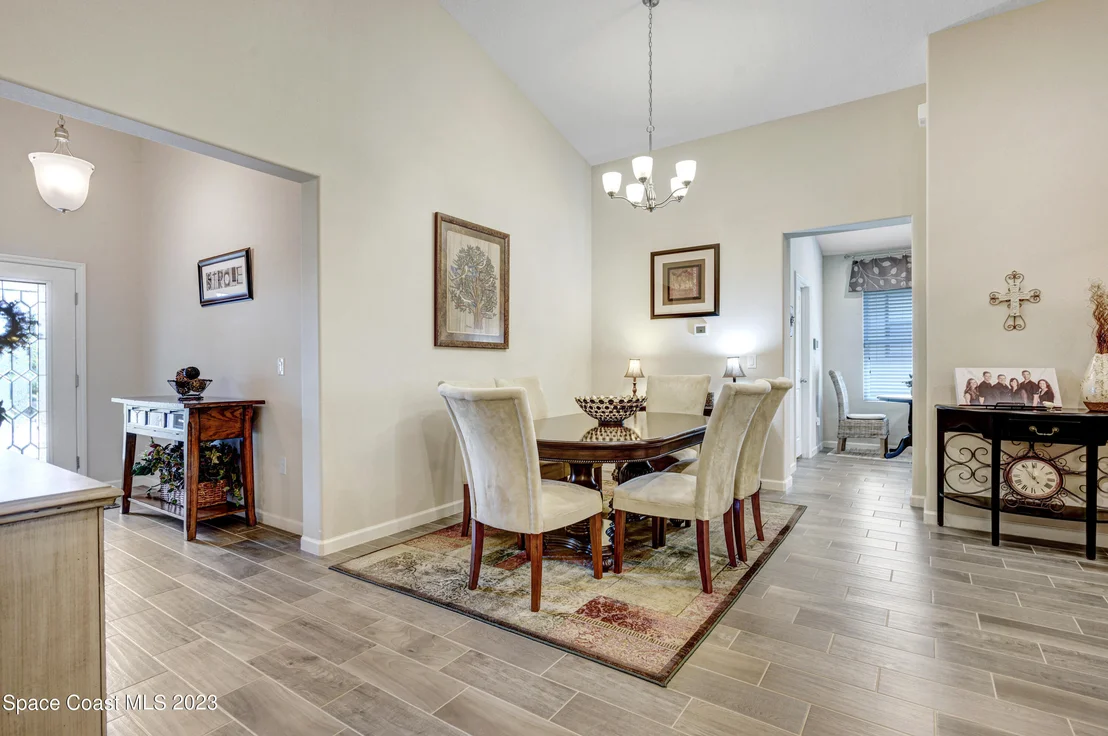 Photo of 1345 Fuji Drive