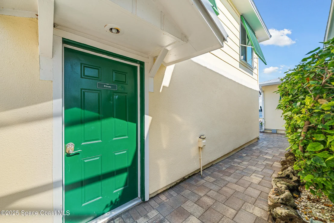 Photo of 1887 Rockledge Drive