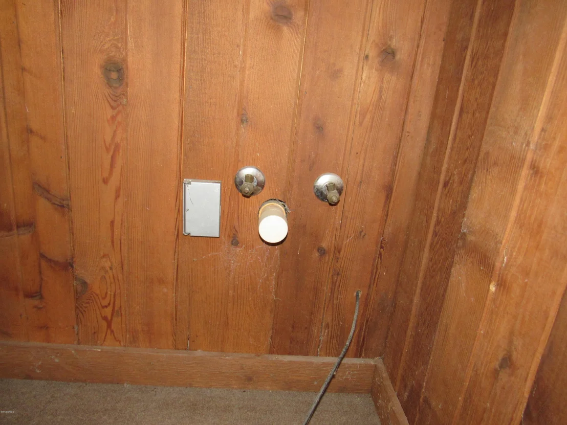 Photo of 1760 Ford Road