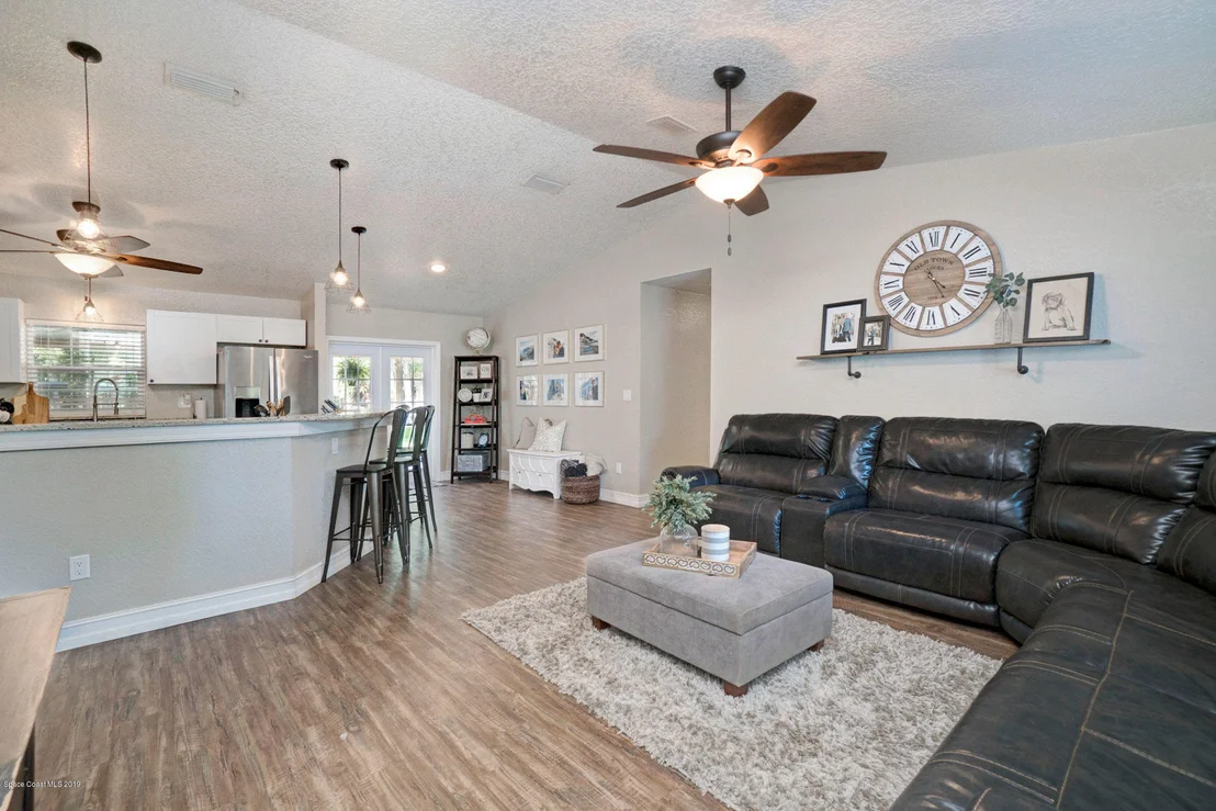 Photo of 3300 Parrish Road