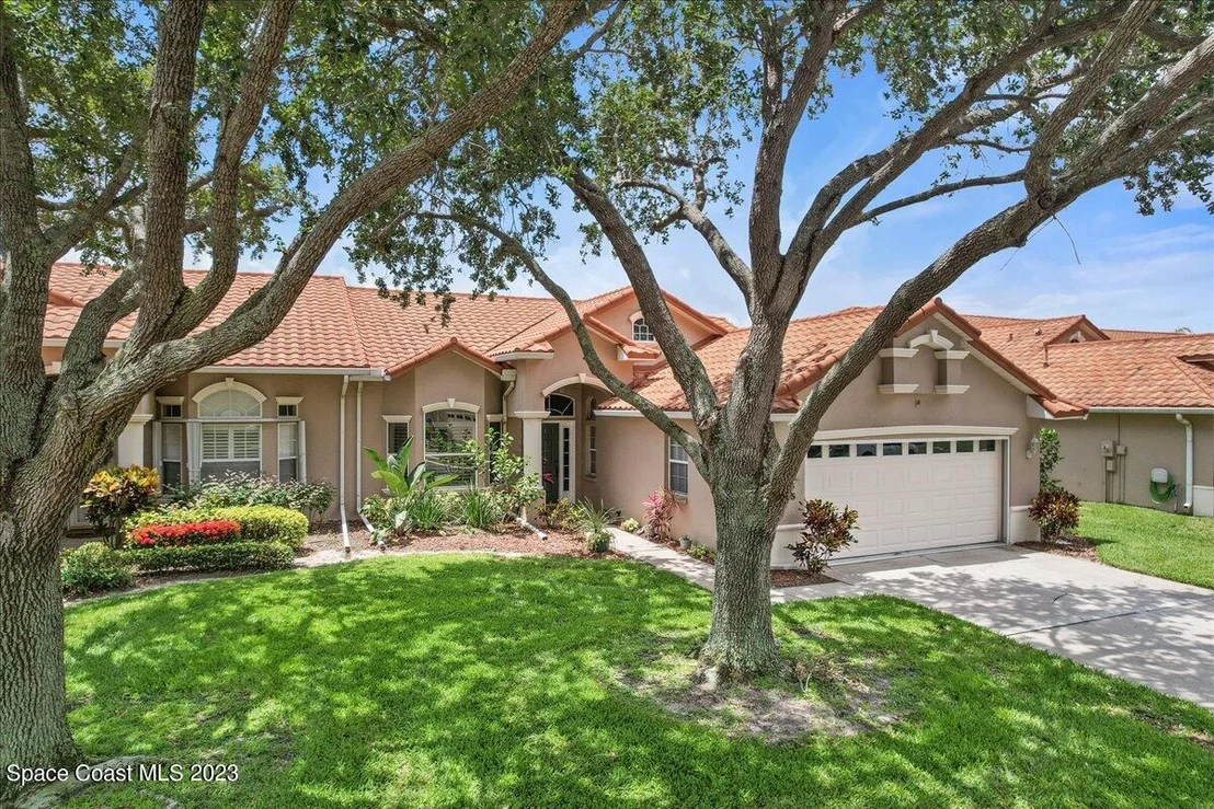 Photo of 7685 Candlewick Drive