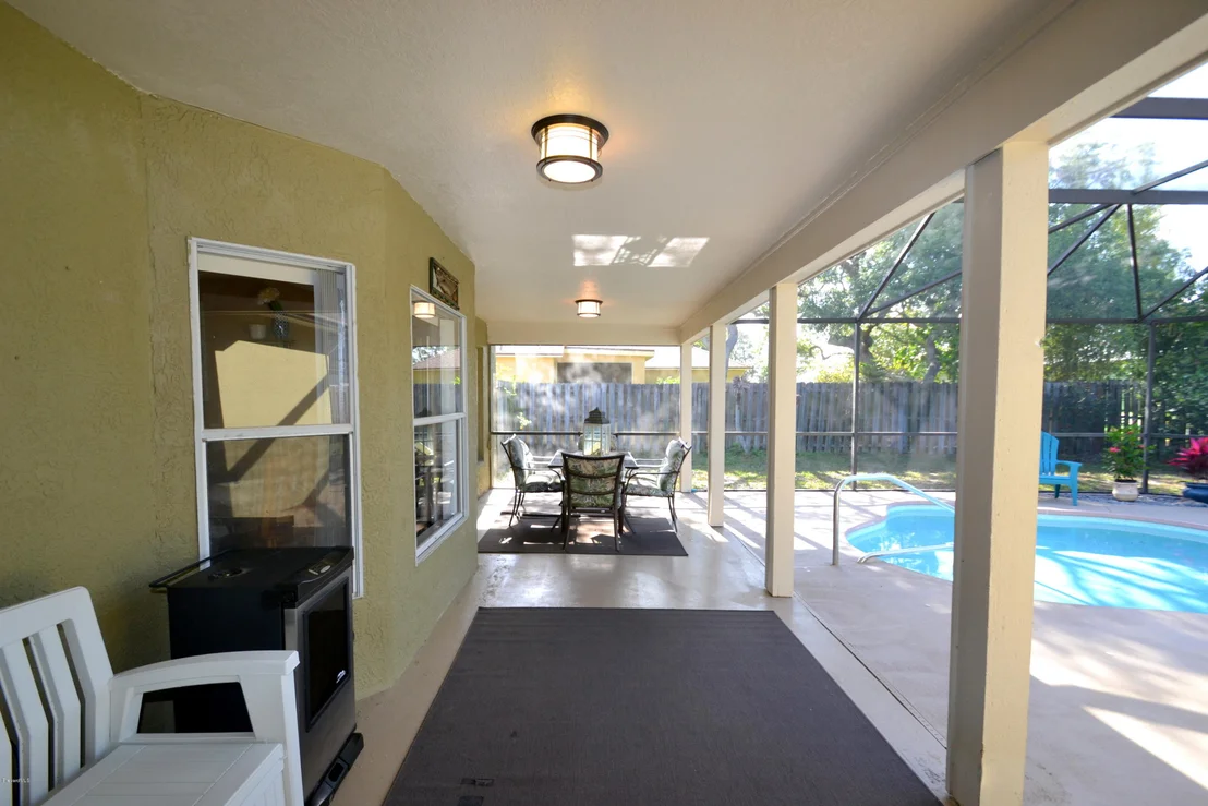 Photo of 2320 High Ridge Road