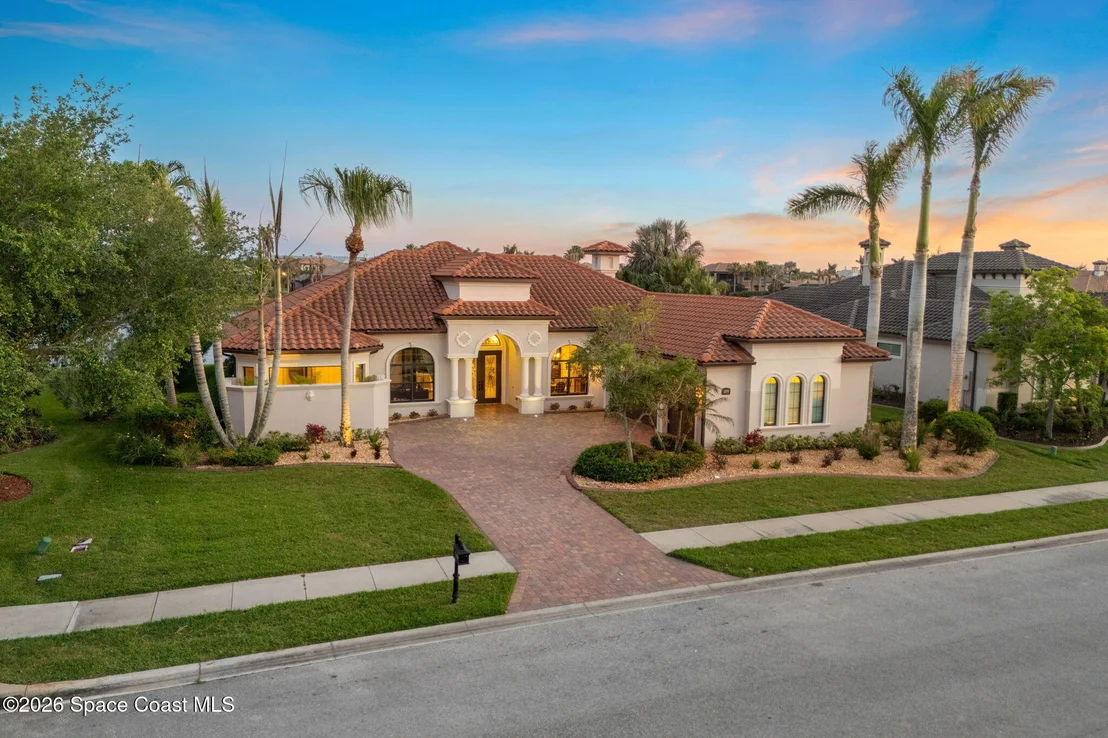 Photo of 2878 Wyndham Way