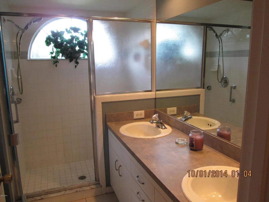Photo of 203 Twin Lakes Road