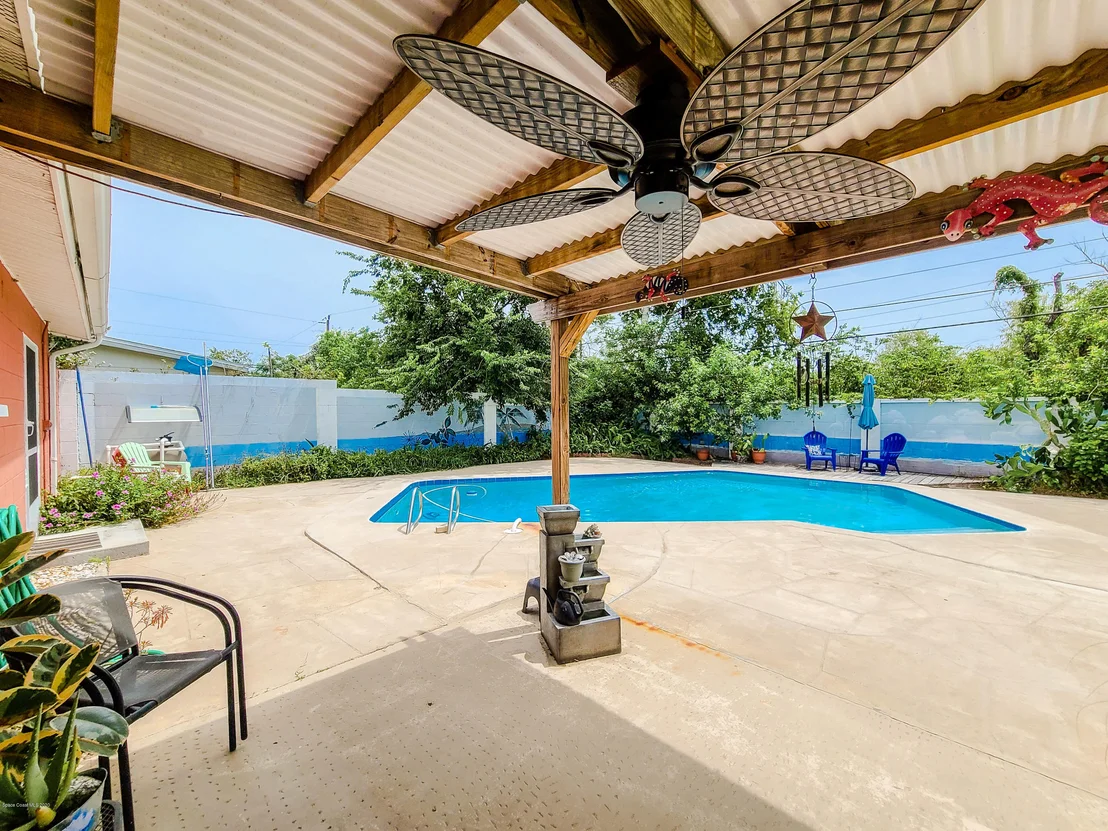 Photo of 4945 Cocoanut Drive