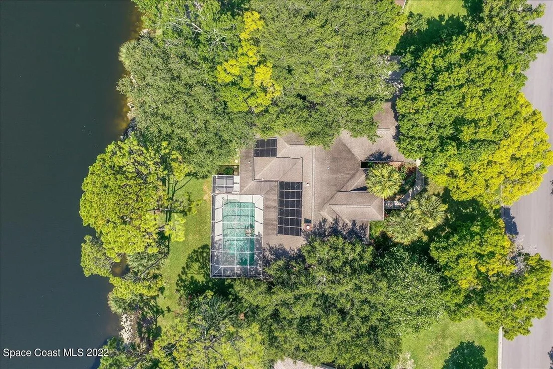 Photo of 7933 Timberlake Drive
