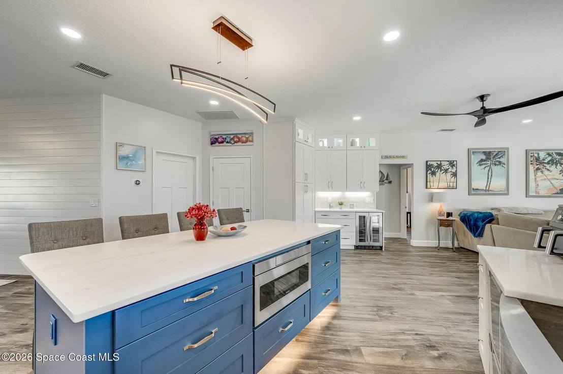 Photo of 447 Sandy Key