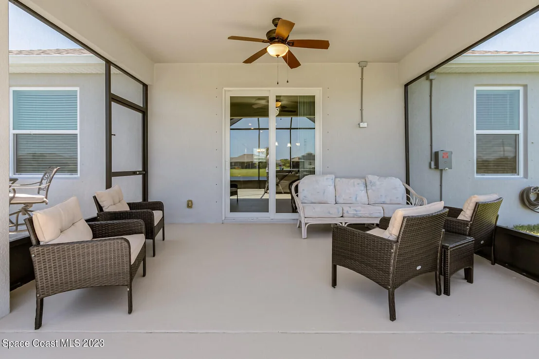 Photo of 8512 Laguna Circle