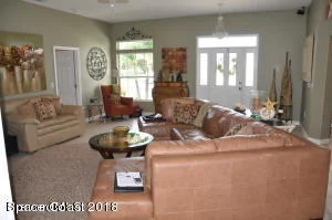 Photo of 1880 Fox Bay Drive E