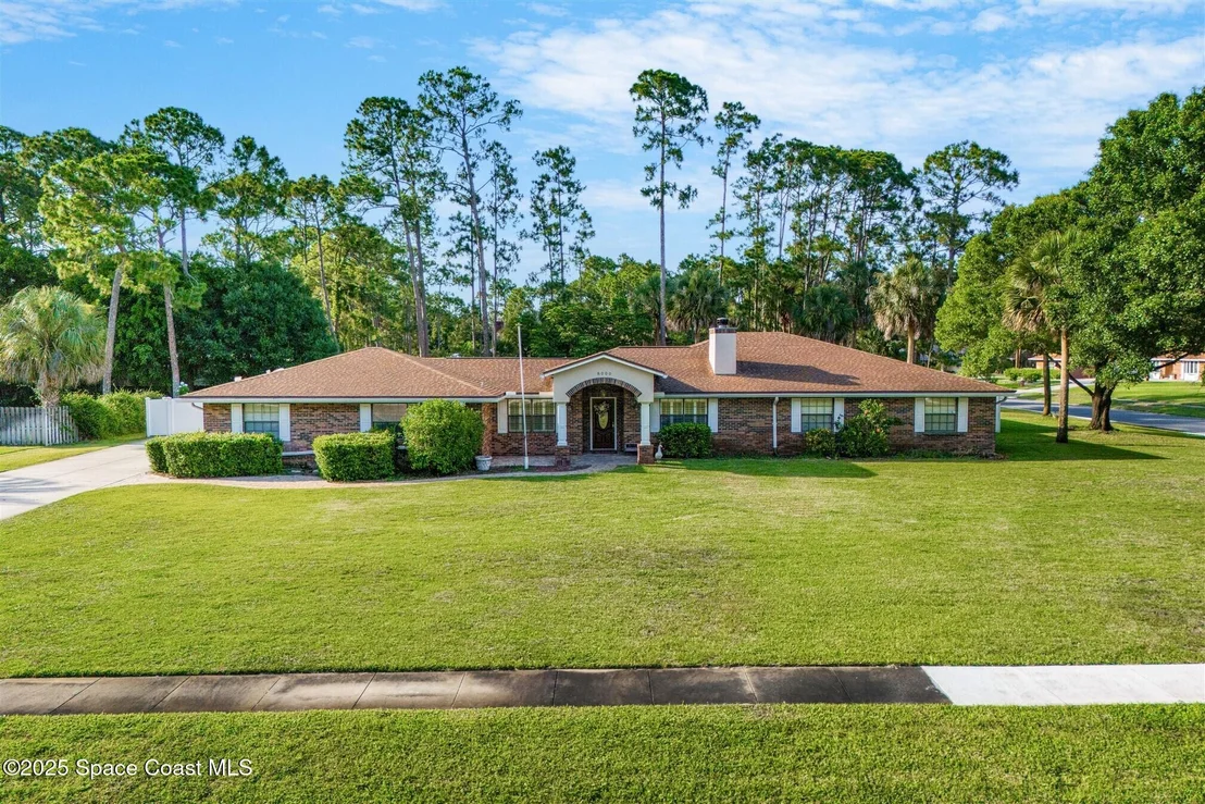 Photo of 8000 Pine Needle Lane