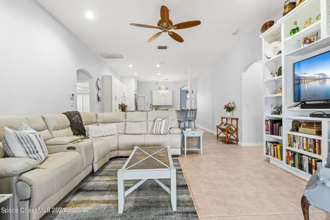 Photo of 1122 Bainbury Lane