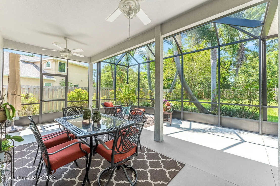 Photo of 2275 Botanica Circle