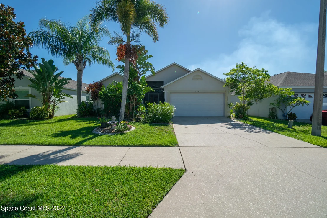 Photo of 420 Wickham Lakes Drive