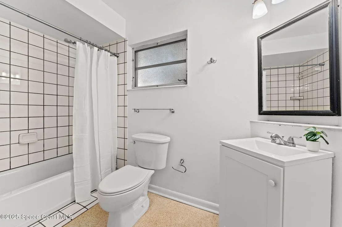 Photo of 215 Southgate Boulevard