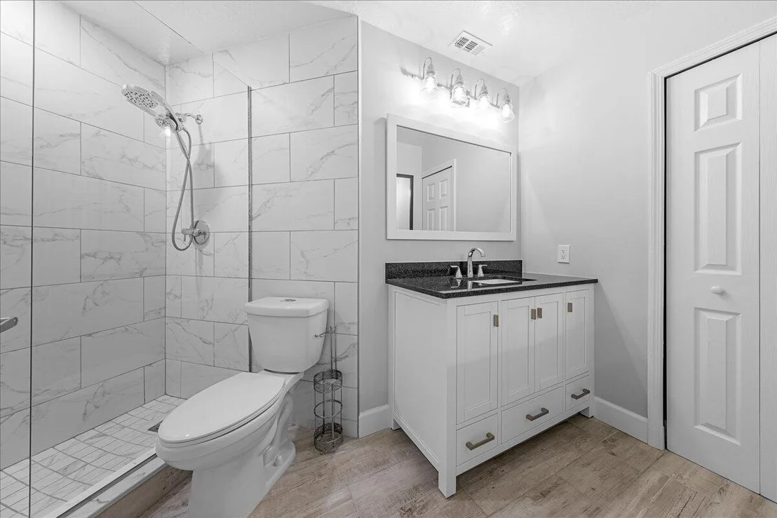 Photo of 3947 Saint Armens Circle