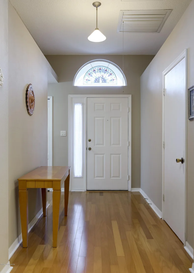 Photo of 942 Shaw Circle