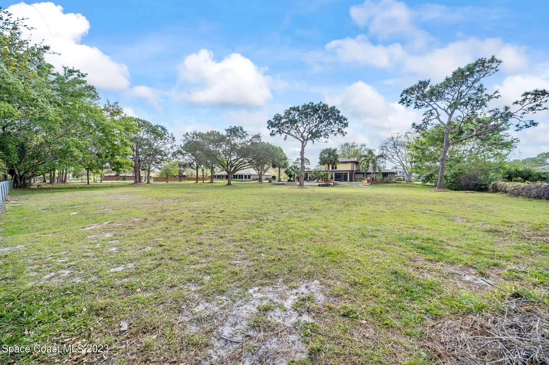 Photo of 2780 Pomello Road