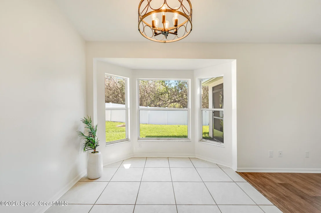 Photo of 883 Del Mar Circle