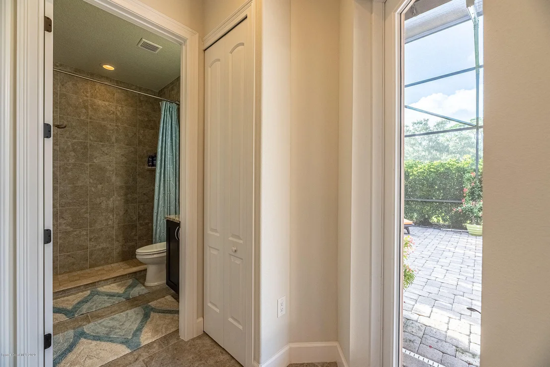 Photo of 824 Lorenza Place