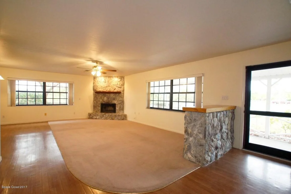 Photo of 515 Hall Road