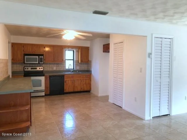 Photo of 2642 Boyd Avenue