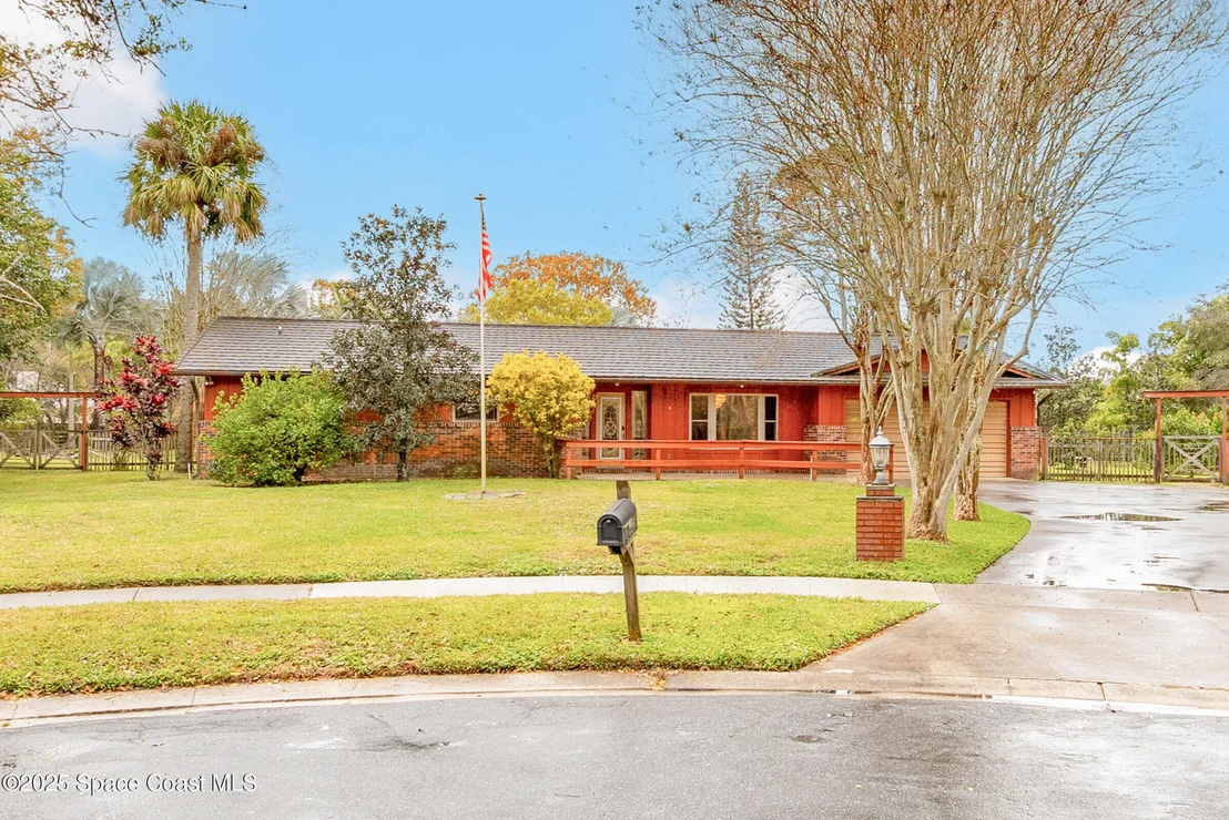 Photo of 8041 Pine Needle Lane