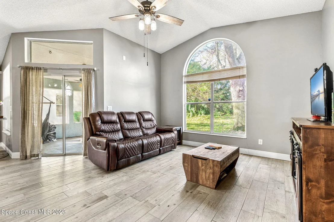 Photo of 2967 Sebastian Lane