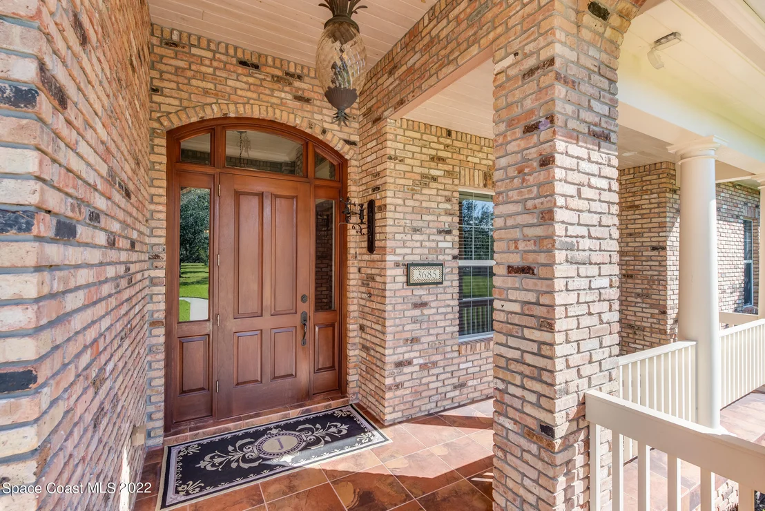 Photo of 3685 Oak Lane