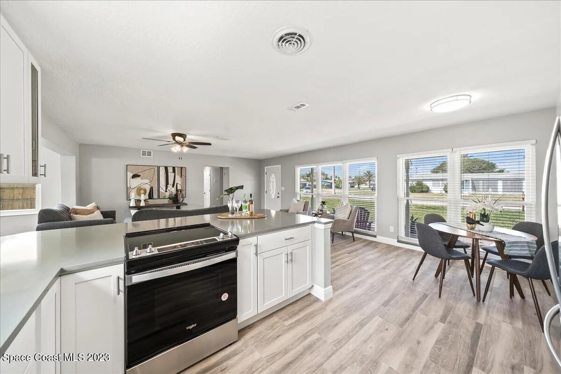 Photo of 505 Pelican Drive
