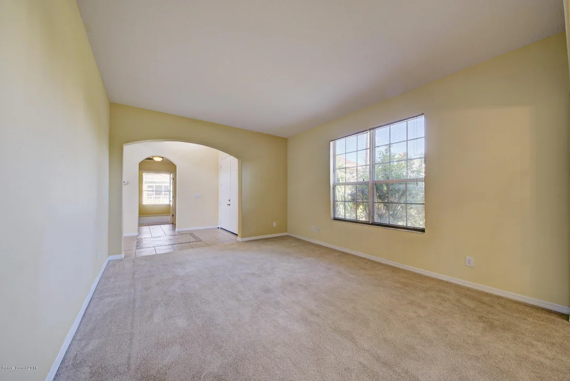 Photo of 3516 Peninsula Circle
