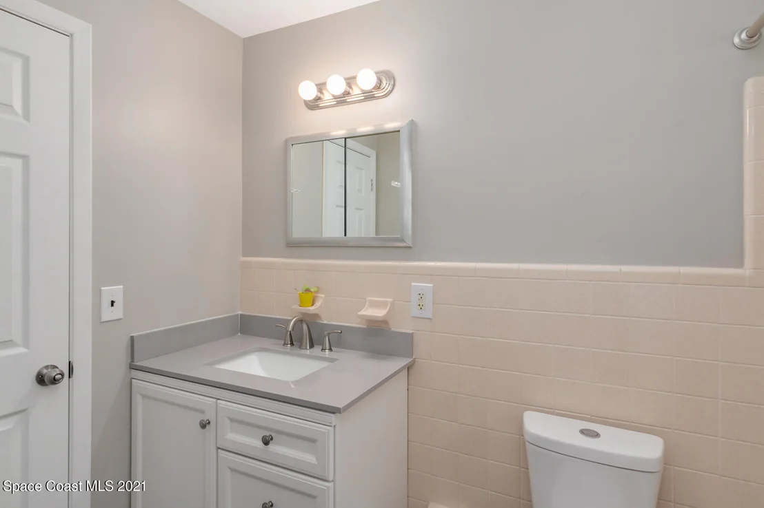 Photo of 1062 Macco Road