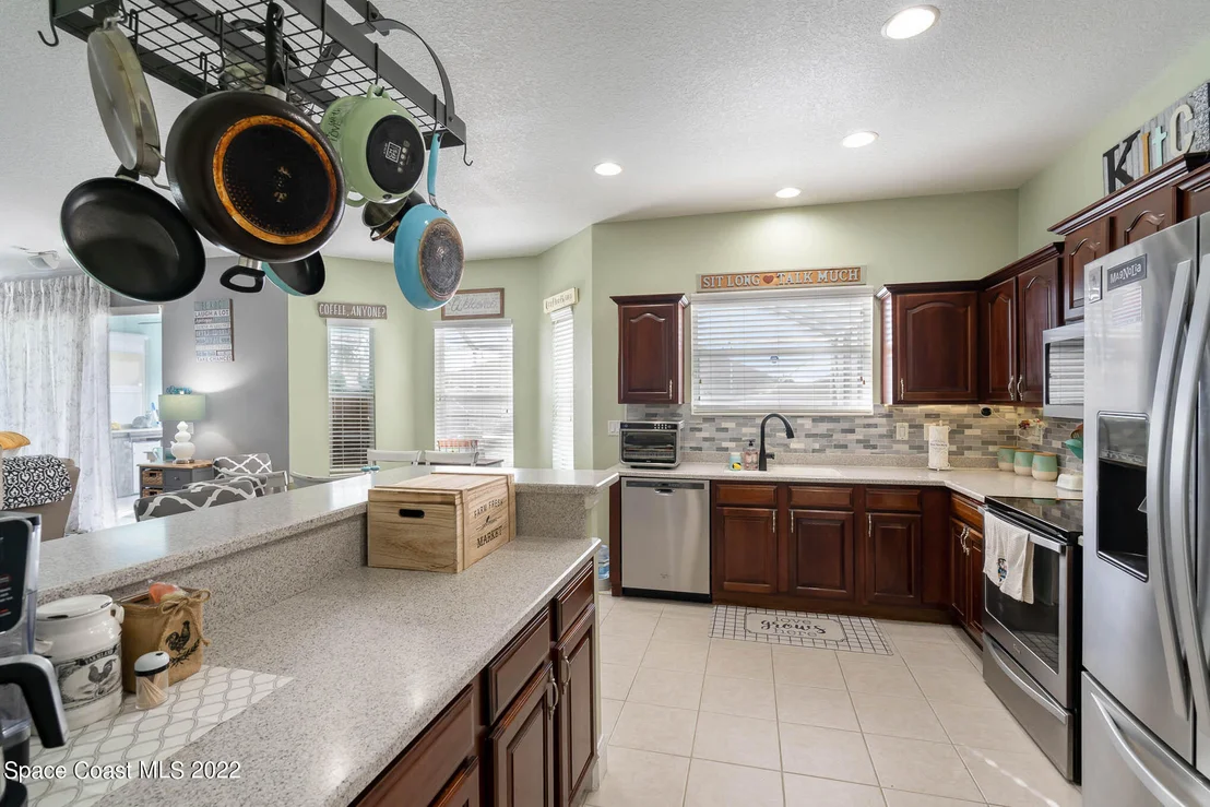 Photo of 2280 Bridgeport Circle