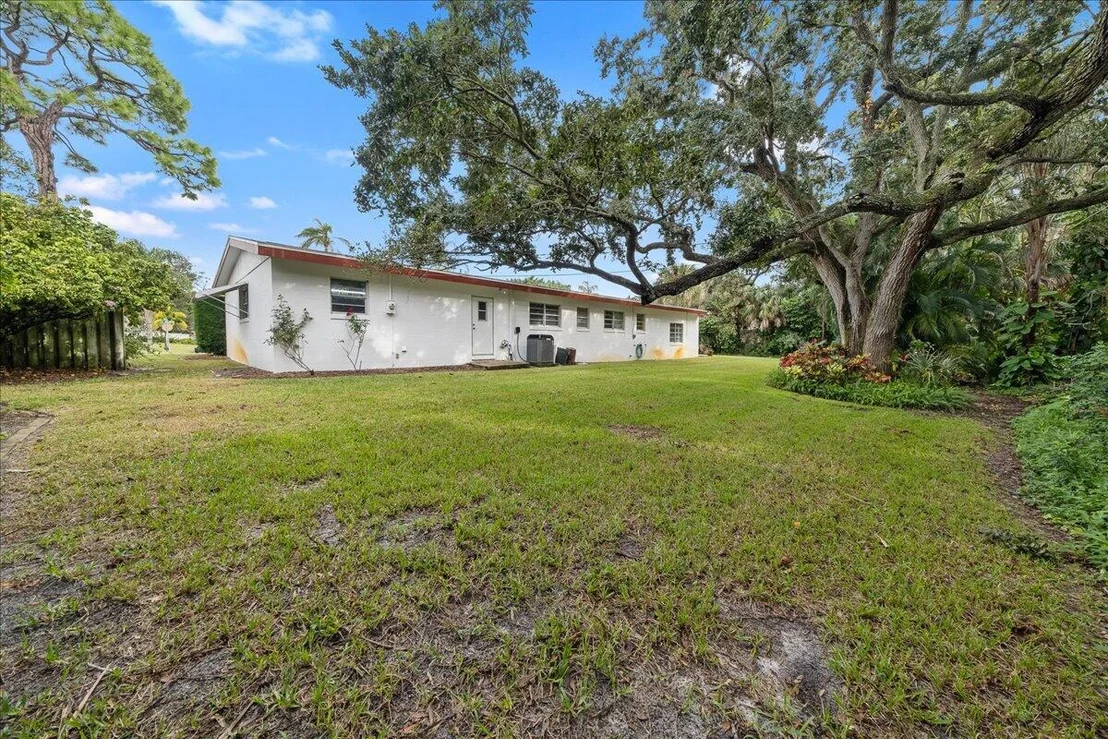 Photo of 311 Par Avenue