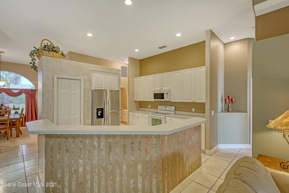 Photo of 703 Peregrine Drive