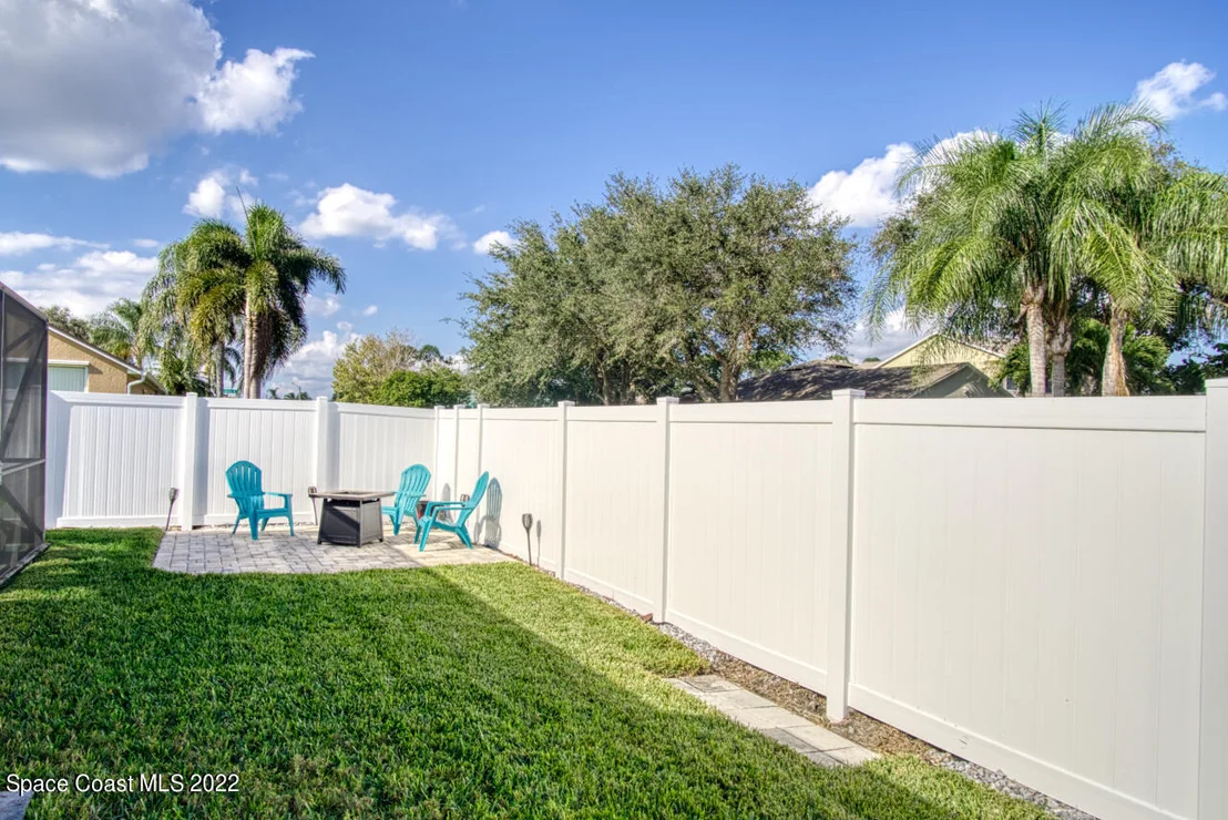 Photo of 890 Shaw Circle