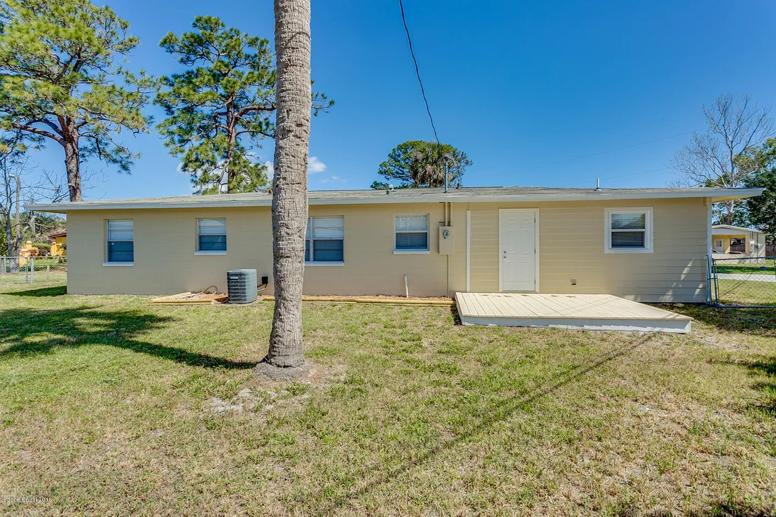 Photo of 1311 N Alsup Drive