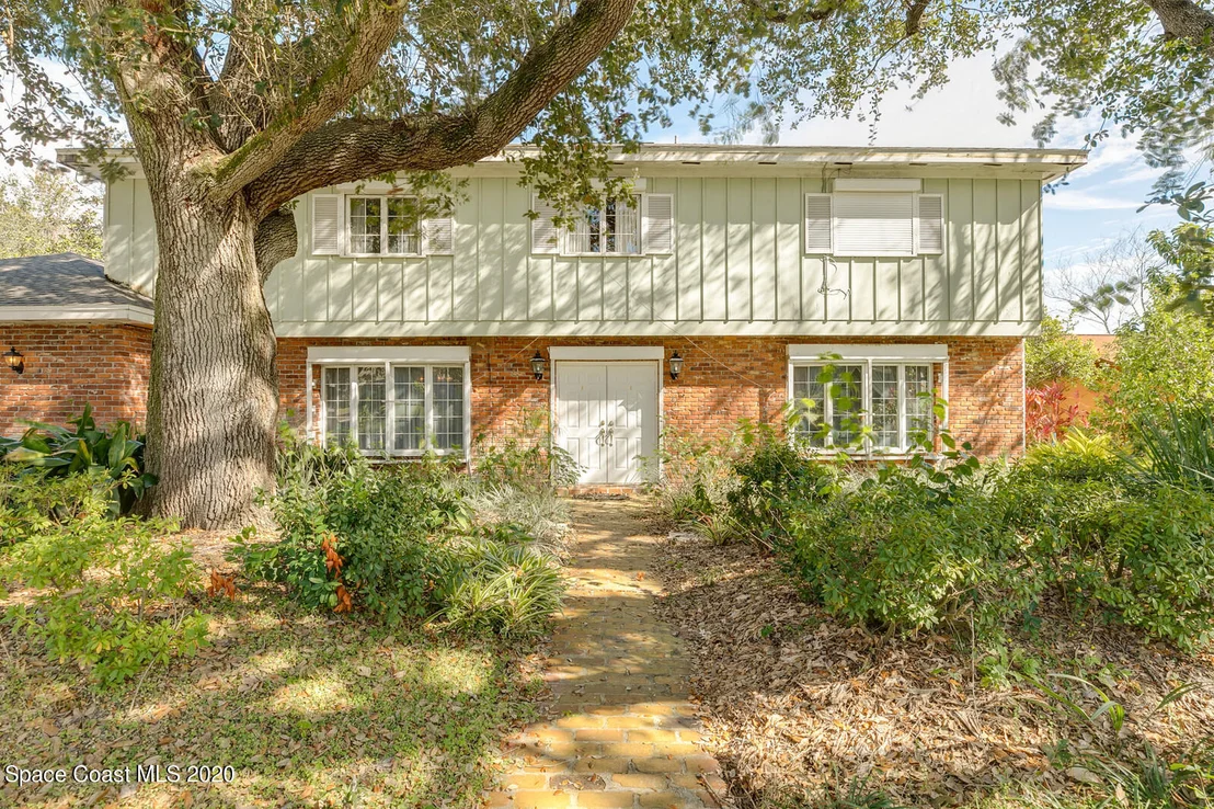 Photo of 3208 Buckingham Lane
