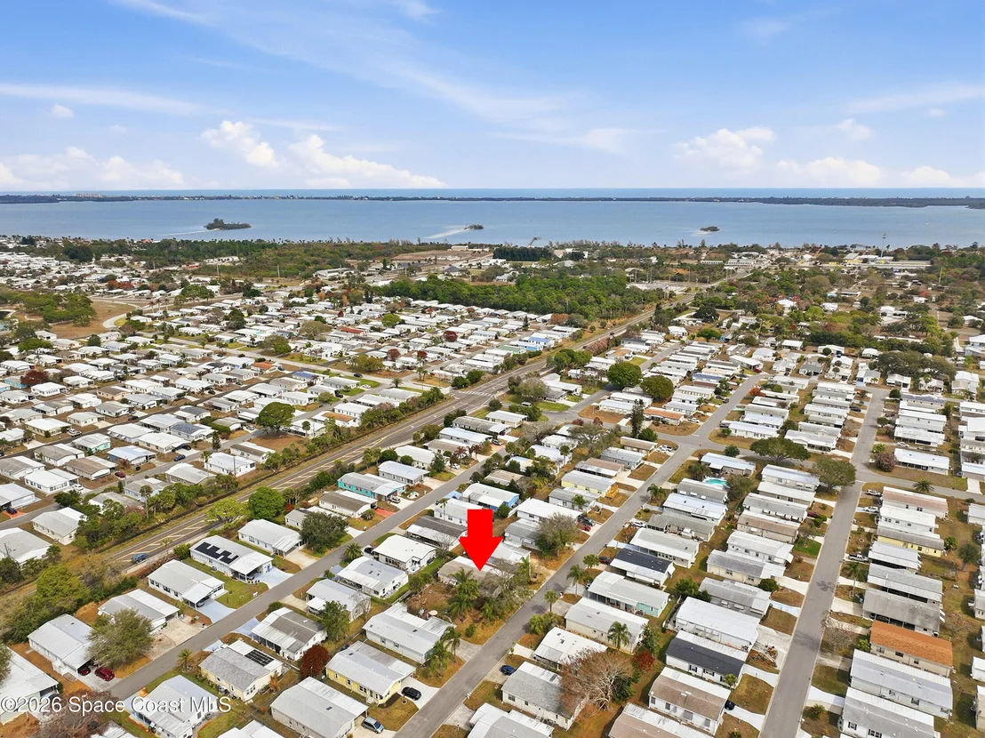 Photo of 566 Dolphin Circle