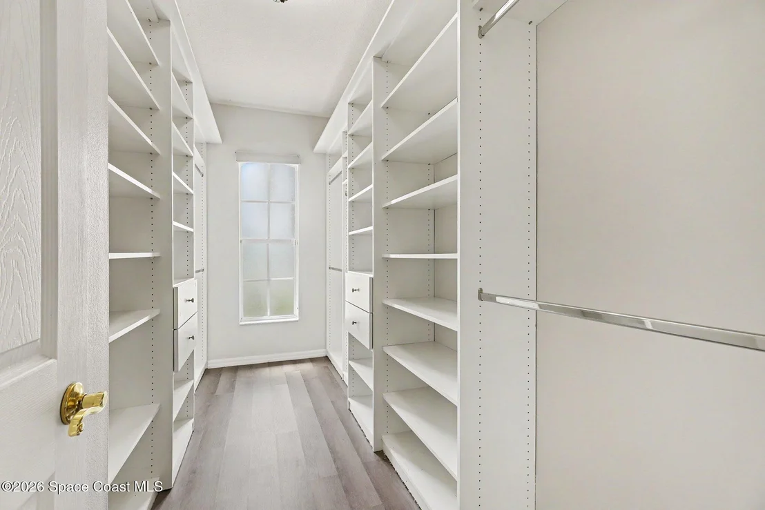 Photo of 296 Tunbridge Drive