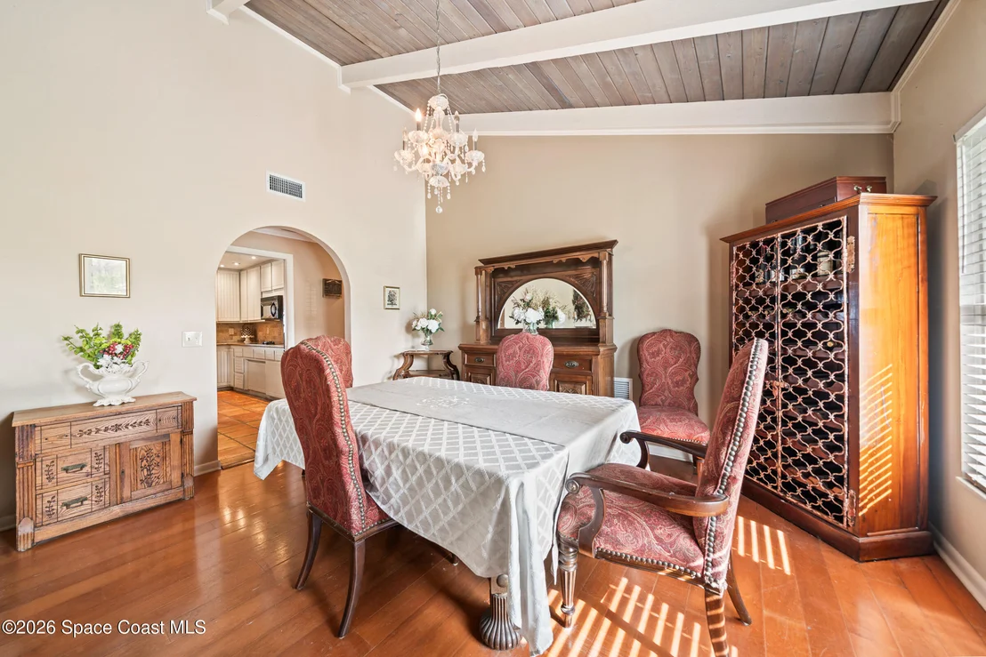 Photo of 2405 Brookside Drive