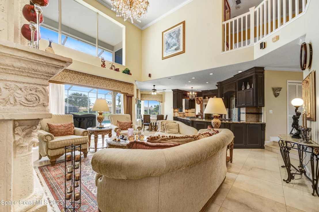 Photo of 335 Lanternback Island Drive