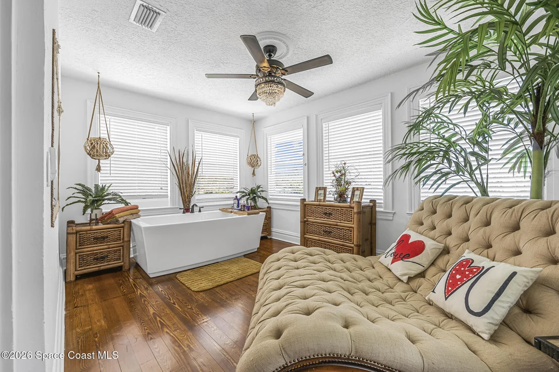 Photo of 130 Valencia Road