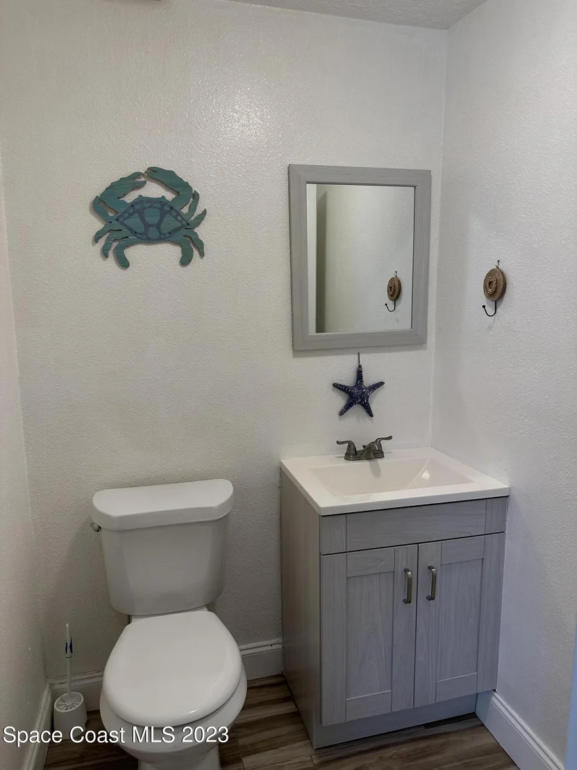 Photo of 1438 Albert Drive