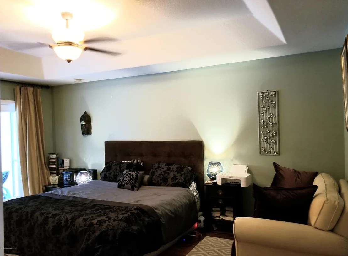 Photo of 336 Park Hill Boulevard