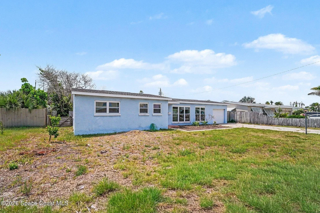 Photo of 112 SE 3rd Street