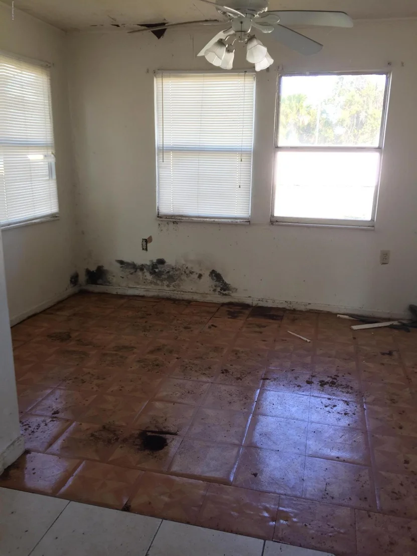 Photo of 808 Davis Street